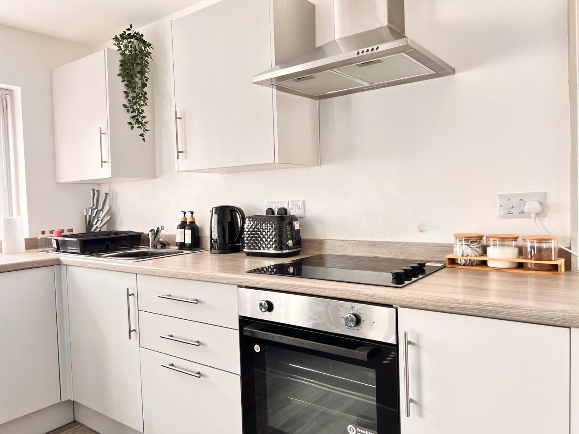 Two-Bedroom Apartments Next To Winter Gardens With Free On-Site Parking, Blackpool Exterior foto