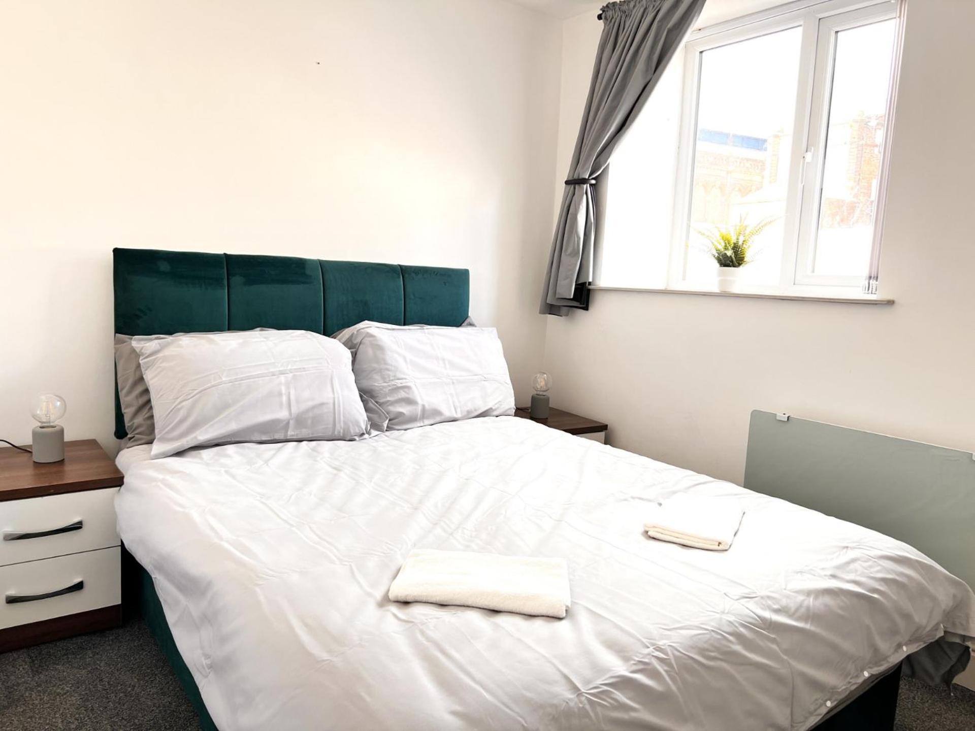 Two-Bedroom Apartments Next To Winter Gardens With Free On-Site Parking, Blackpool Exterior foto